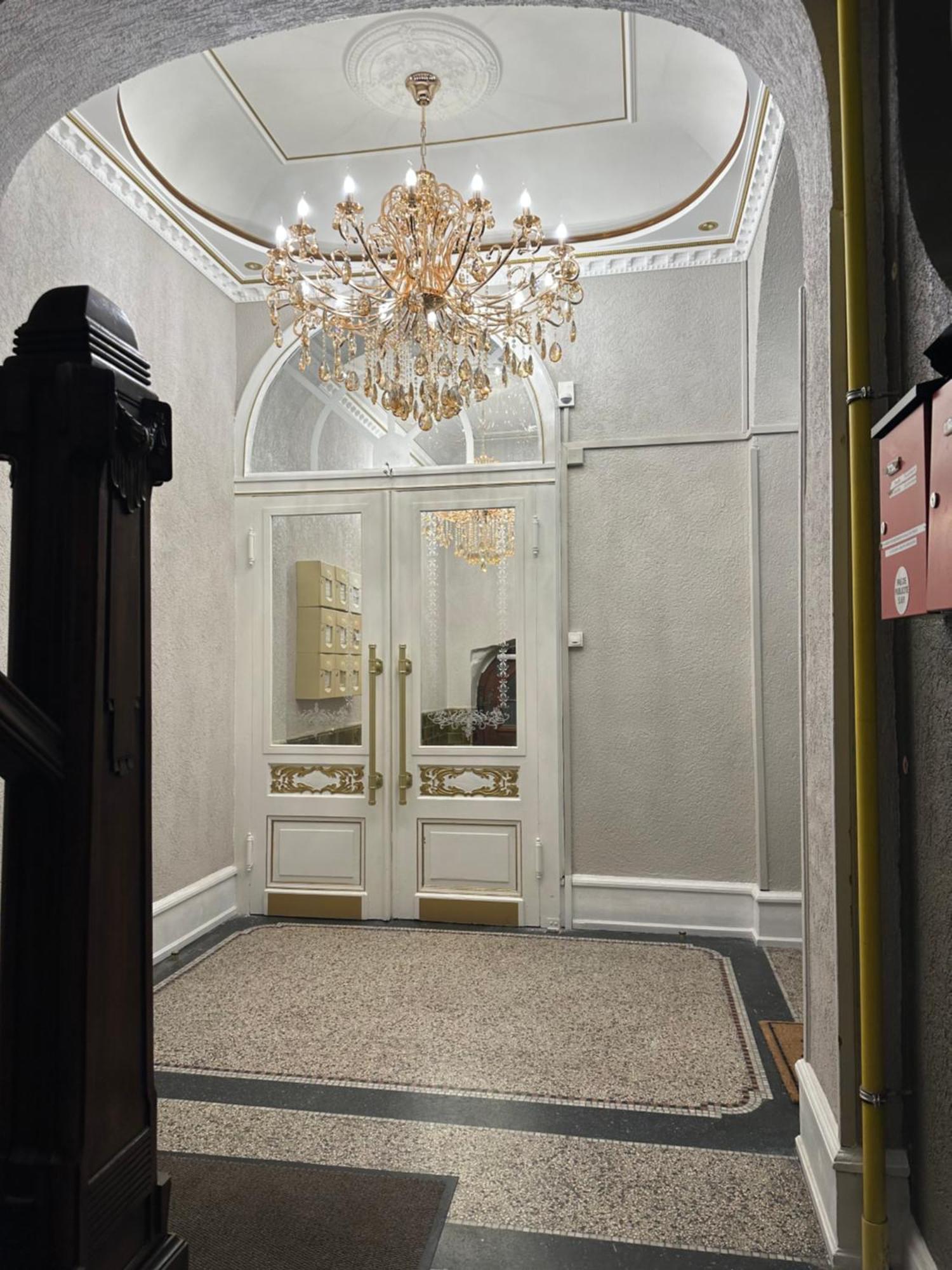 Serenity Bed Palace 2 Metz Gare Ngoại thất bức ảnh